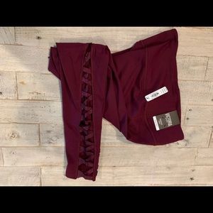 Victoria’s Secret knockout tights